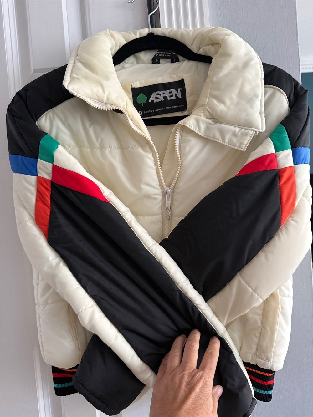 Vintage 70s/80s Aspen Cream Color-Block Puffer Ski Jacket